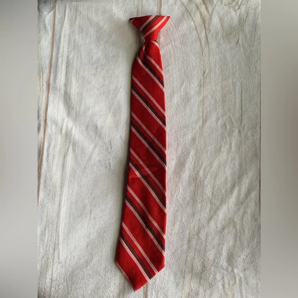 Cherokee Clip On Tie Red White Black Size L 14/20